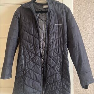 Columbia Women's Black Quilted Ski Jacket